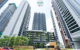 Grand Medini Suites By Rr Jbcity