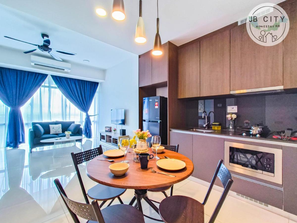 Grand Medini Suites By Rr Jbcity Nusajaya  Exterior photo